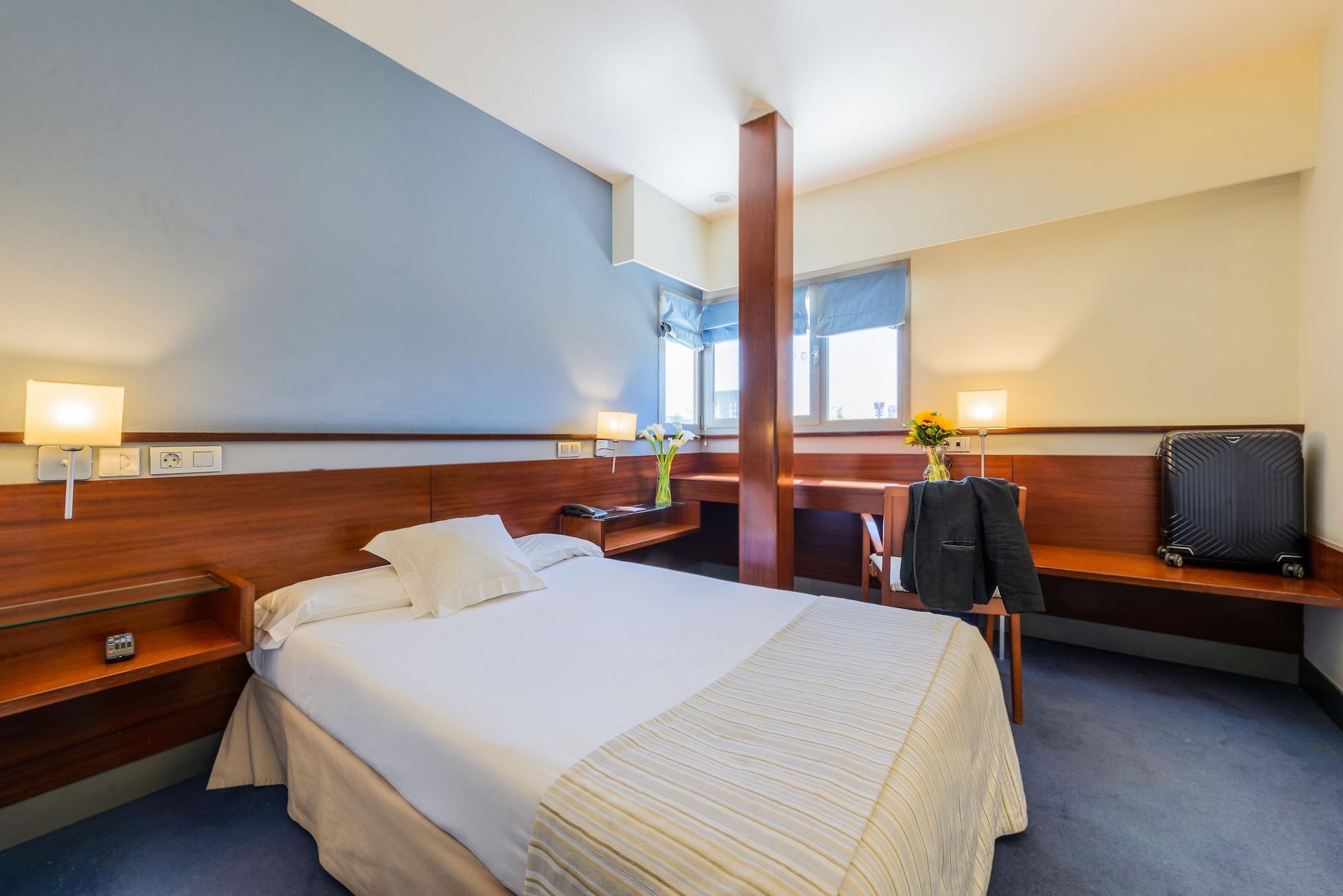 Torrejón de Ardoz Hostal Torrejon מראה חיצוני תמונה