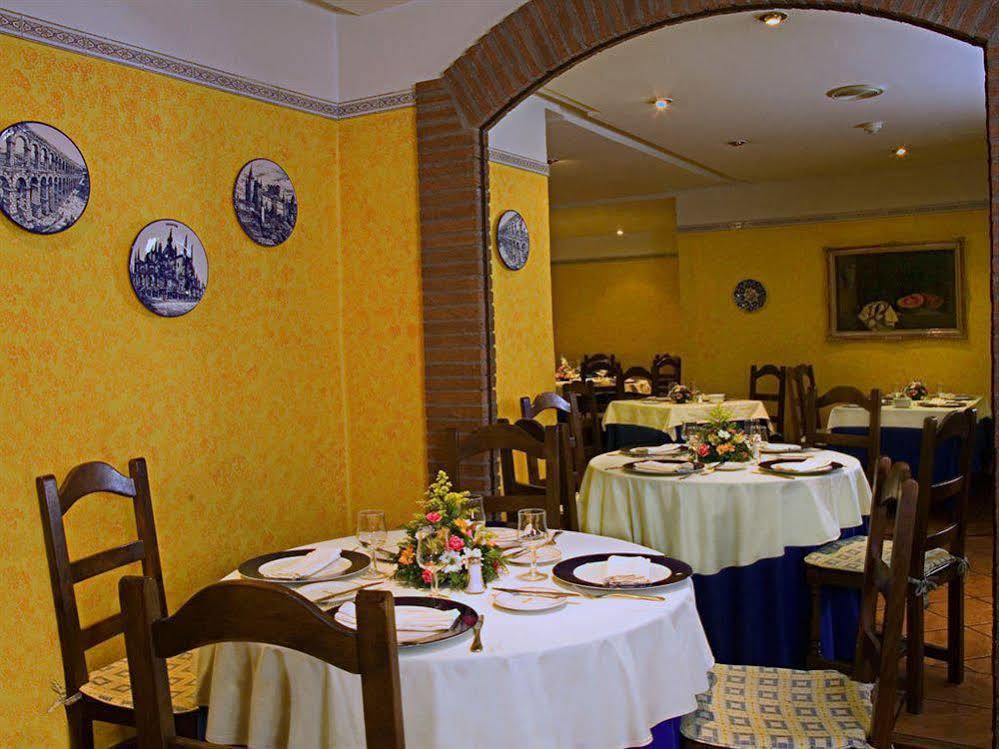 Torrejón de Ardoz Hostal Torrejon מראה חיצוני תמונה